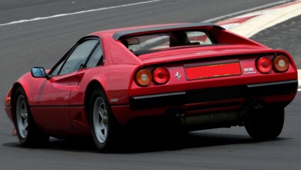 Ferrari 208 GTB – GTS Turbo Intercooler (89)
